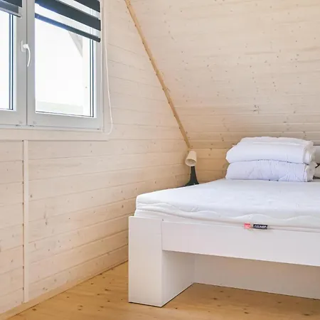 Holiday home 2 Bedroom Stunning In Rewal